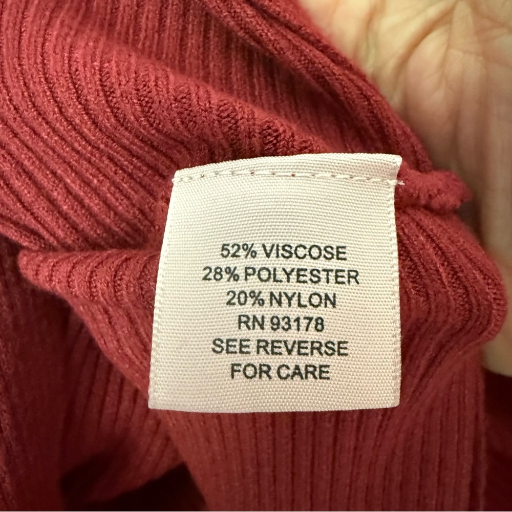 Philosophy ribbed dolman sleeve sweater with button detail - Picture 4 of 5